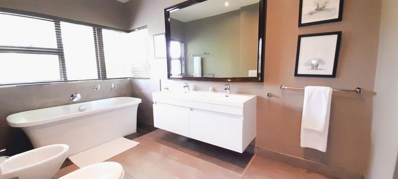 To Let commercial Property for Rent in Sandown Gauteng