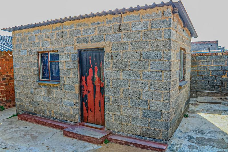 2 Bedroom Property for Sale in Tembisa Gauteng