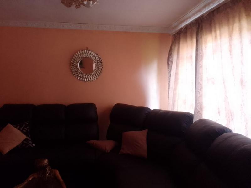 3 Bedroom Property for Sale in Dawn Park Gauteng