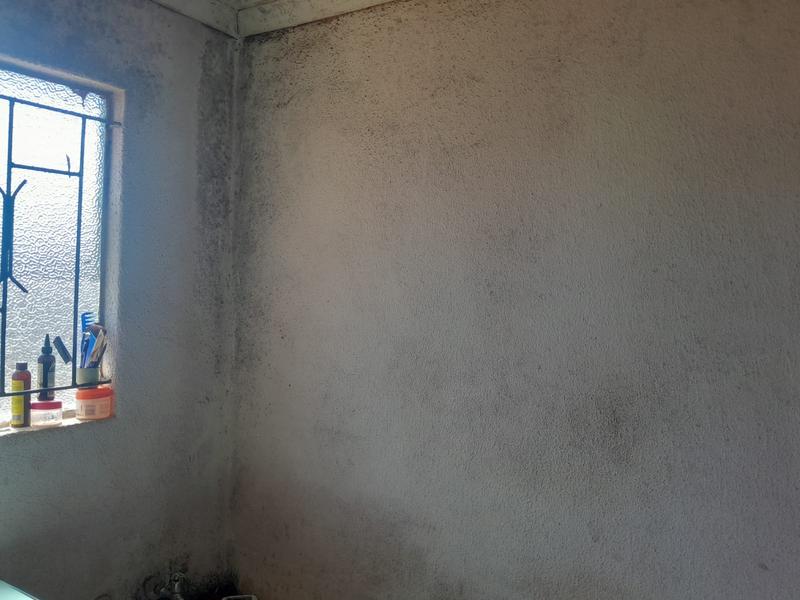 2 Bedroom Property for Sale in Etwatwa Gauteng