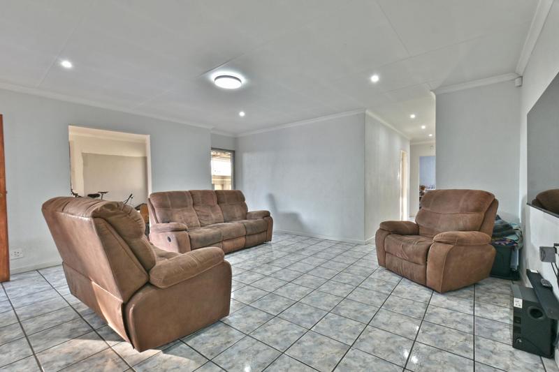 3 Bedroom Property for Sale in Elandshaven Gauteng