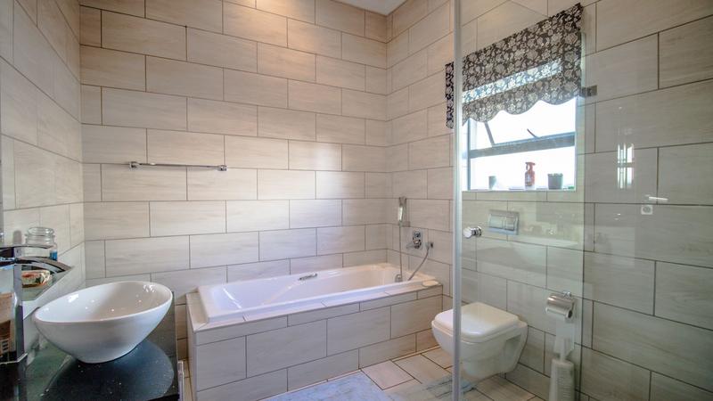 4 Bedroom Property for Sale in Midstream Estate Gauteng