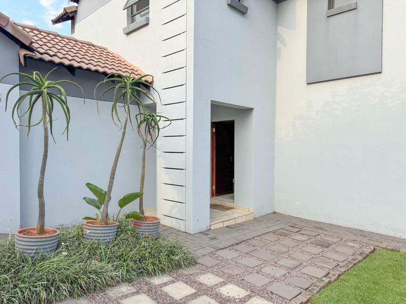 4 Bedroom Property for Sale in Midstream Hill Gauteng