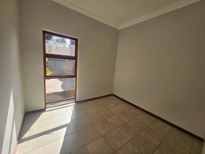 3 Bedroom Property for Sale in Blue Gill Estate Gauteng