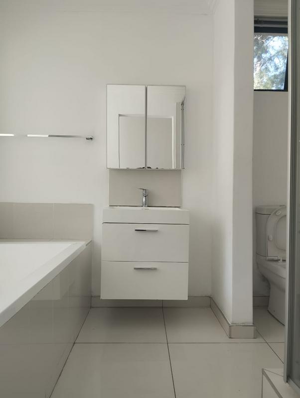 To Let 2 Bedroom Property for Rent in Morningside Gauteng