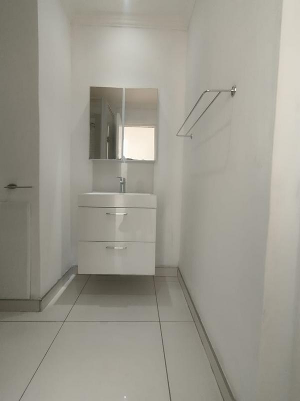To Let 2 Bedroom Property for Rent in Morningside Gauteng