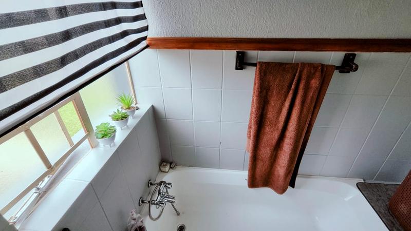 2 Bedroom Property for Sale in Annlin Gauteng