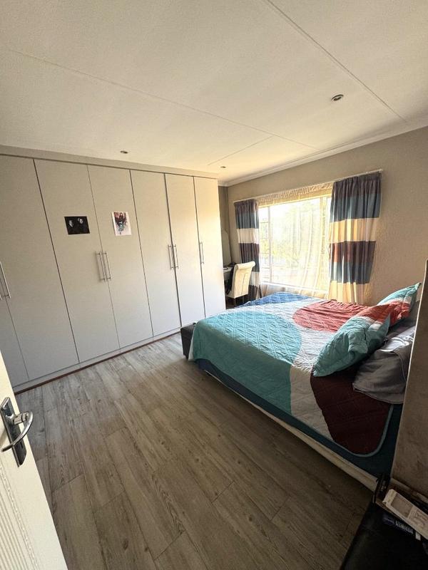 3 Bedroom Property for Sale in Annlin Gauteng