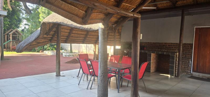5 Bedroom Property for Sale in Sinoville Gauteng