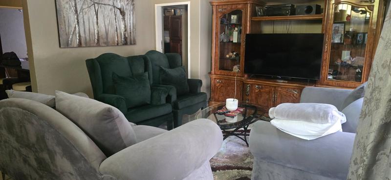 5 Bedroom Property for Sale in Sinoville Gauteng