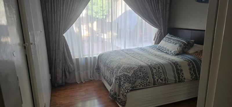 5 Bedroom Property for Sale in Sinoville Gauteng