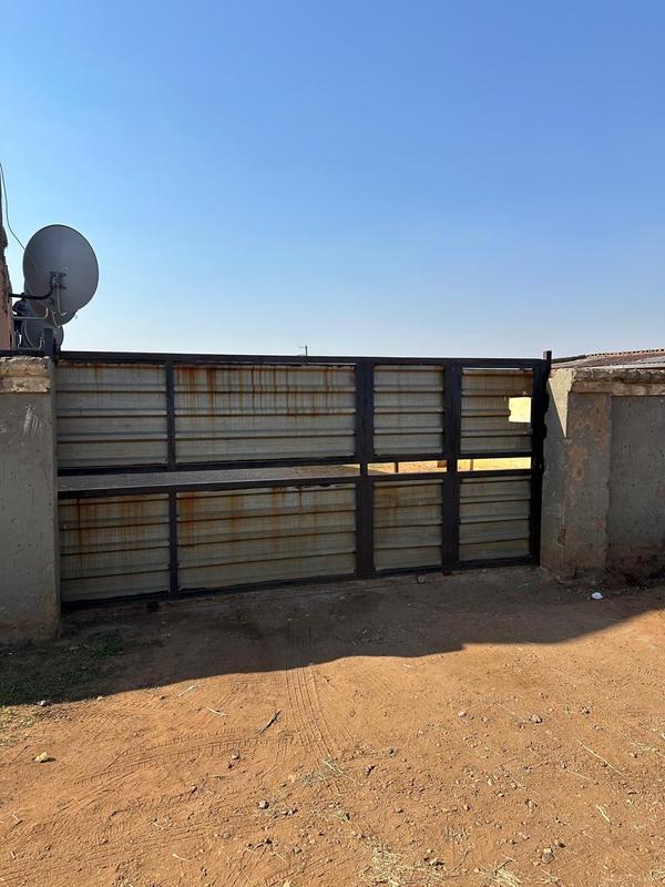 18 Bedroom Property for Sale in Palm Ridge Gauteng