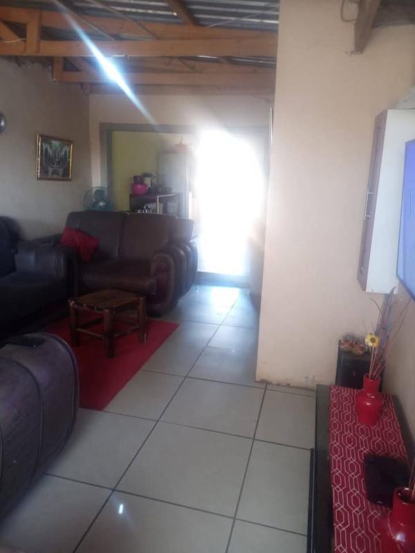 2 Bedroom Property for Sale in Lehae Gauteng