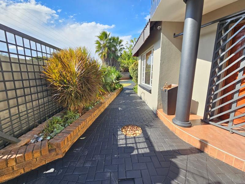 4 Bedroom Property for Sale in Doornpoort Gauteng