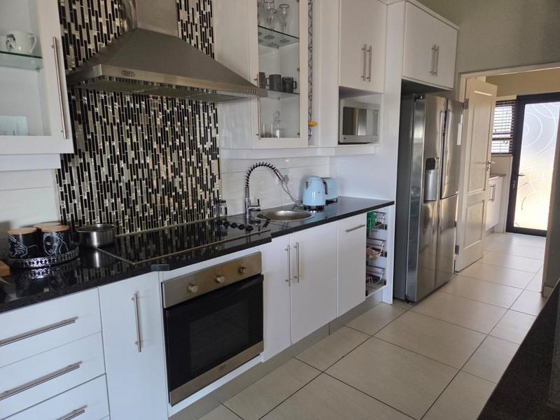 3 Bedroom Property for Sale in Magalieskruin Gauteng