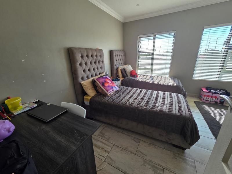 3 Bedroom Property for Sale in Magalieskruin Gauteng
