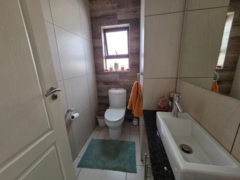 3 Bedroom Property for Sale in Magalieskruin Gauteng