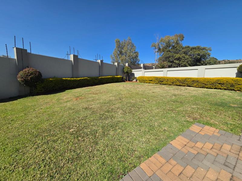 3 Bedroom Property for Sale in Magalieskruin Gauteng