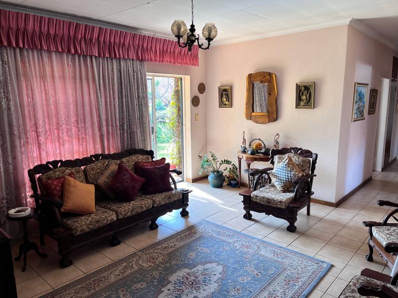 3 Bedroom Property for Sale in Sinoville Gauteng