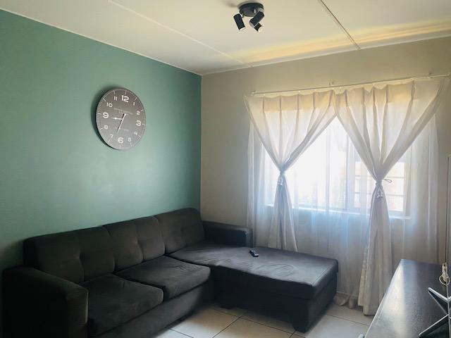 2 Bedroom Property for Sale in Jabulani Gauteng
