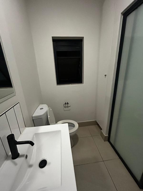 To Let 2 Bedroom Property for Rent in Linbro Park Gauteng