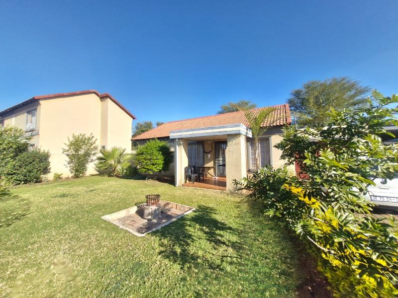 2 Bedroom Property for Sale in Annlin Gauteng