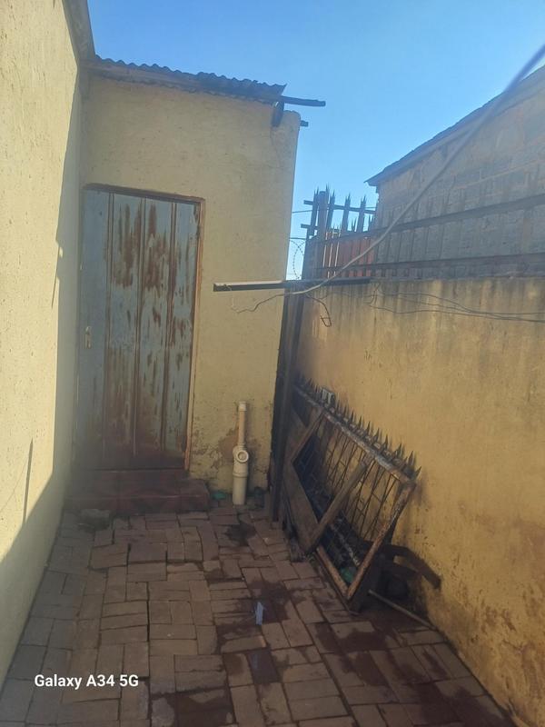4 Bedroom Property for Sale in Maokeng Gauteng