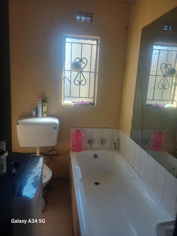 4 Bedroom Property for Sale in Maokeng Gauteng