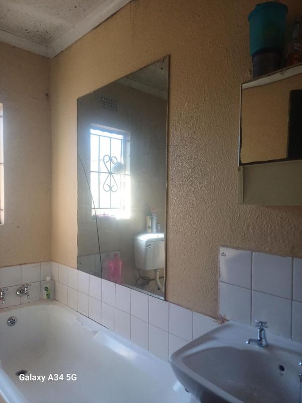 4 Bedroom Property for Sale in Maokeng Gauteng