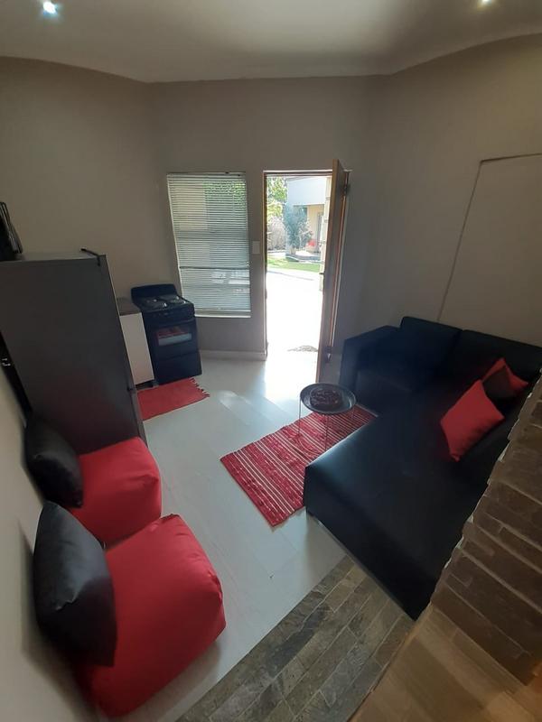 1 Bedroom Property for Sale in Edenburg Gauteng