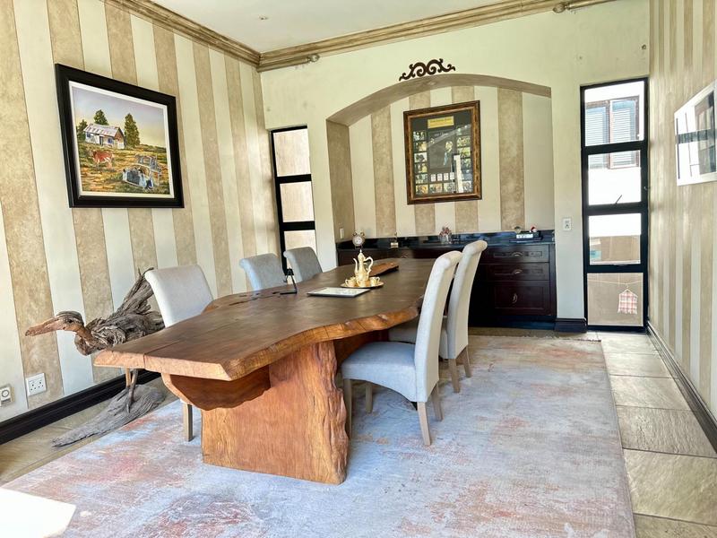5 Bedroom Property for Sale in Blue Valley Golf Estate Gauteng
