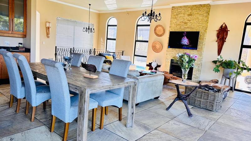 5 Bedroom Property for Sale in Blue Valley Golf Estate Gauteng