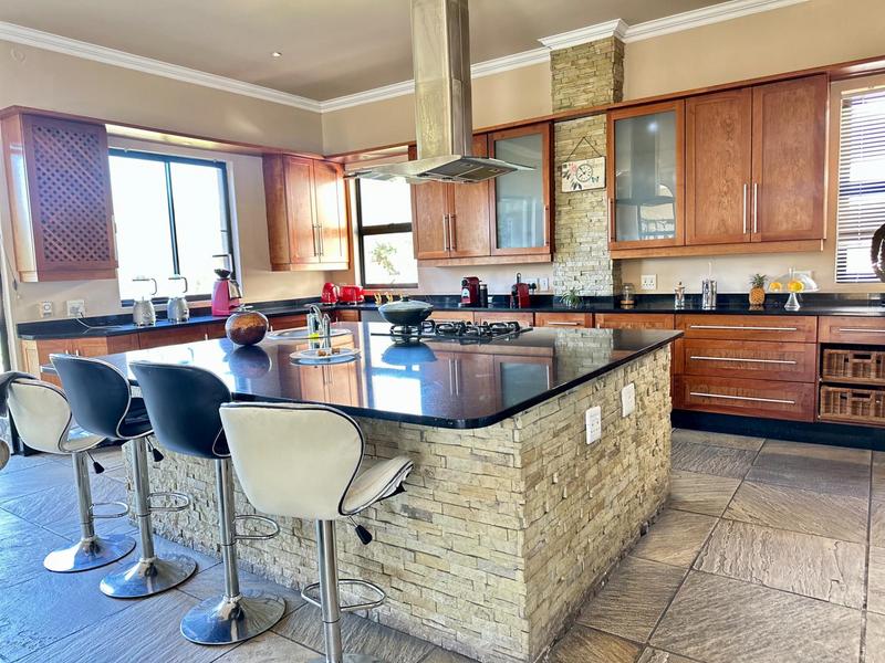 5 Bedroom Property for Sale in Blue Valley Golf Estate Gauteng