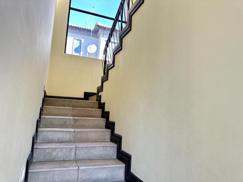 5 Bedroom Property for Sale in Blue Valley Golf Estate Gauteng