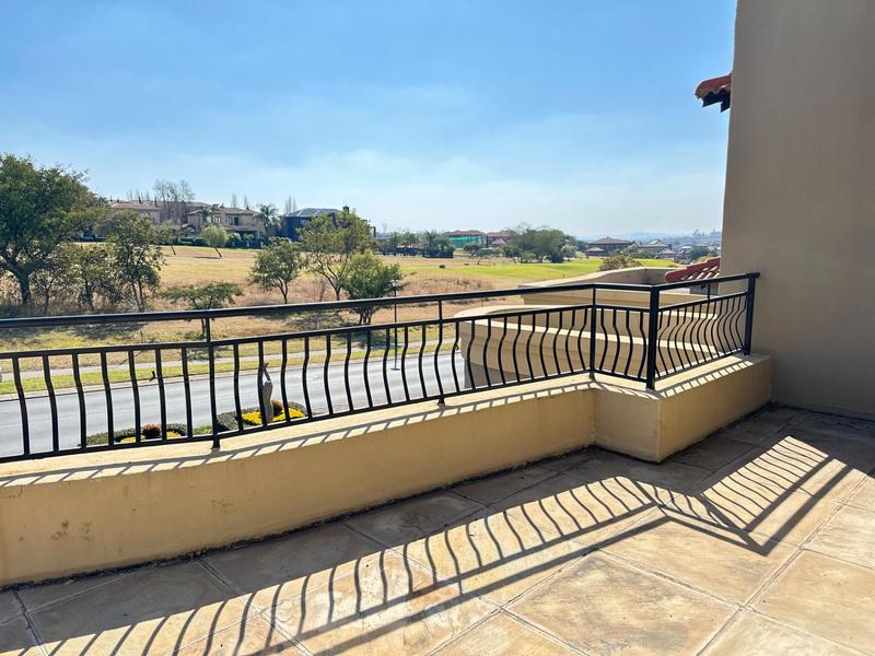 5 Bedroom Property for Sale in Blue Valley Golf Estate Gauteng