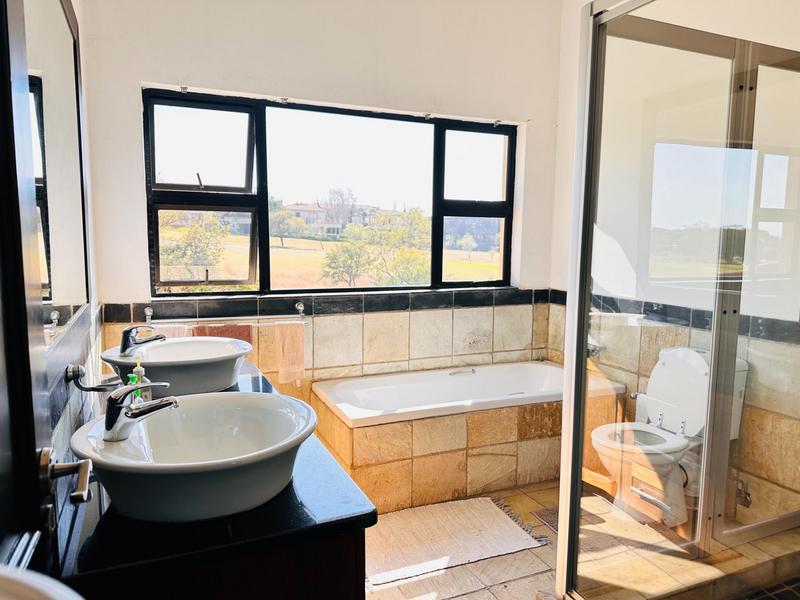 5 Bedroom Property for Sale in Blue Valley Golf Estate Gauteng