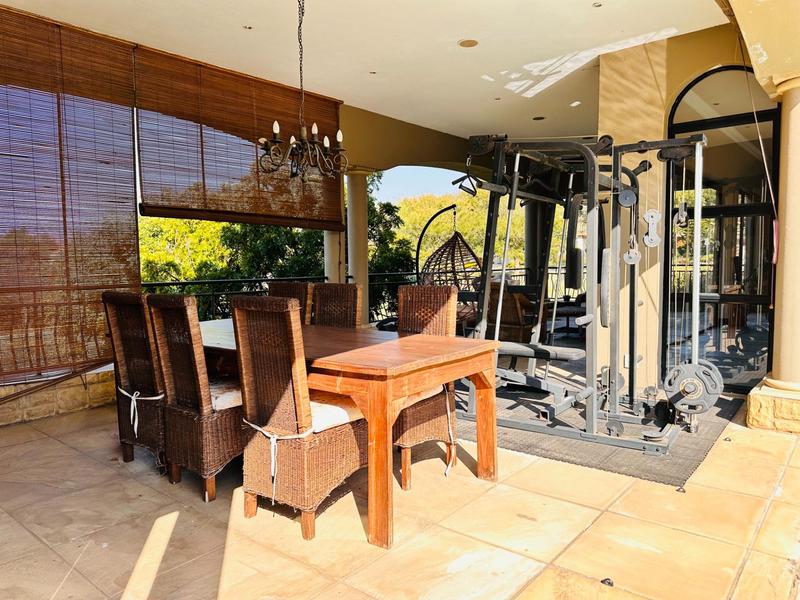 5 Bedroom Property for Sale in Blue Valley Golf Estate Gauteng