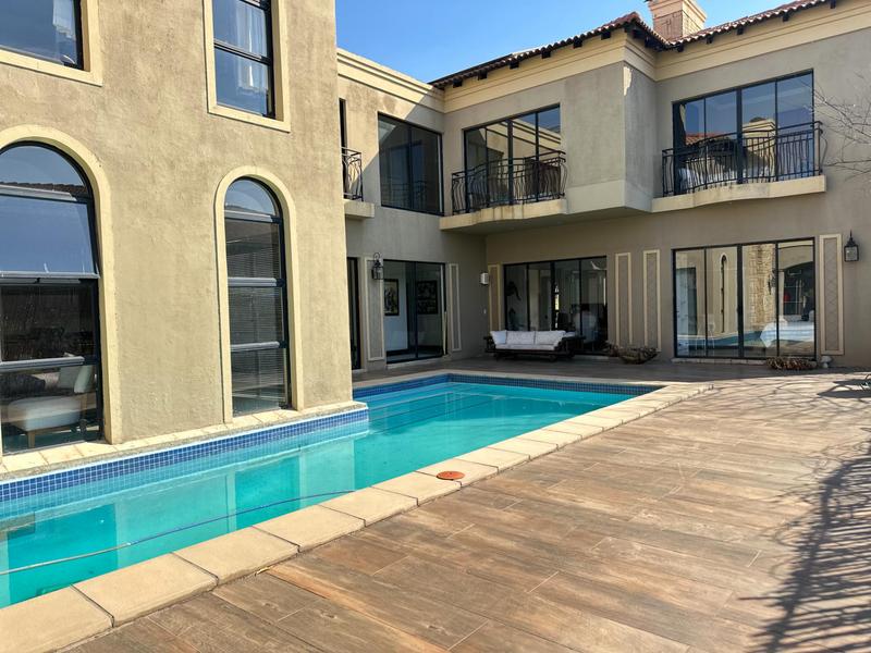 5 Bedroom Property for Sale in Blue Valley Golf Estate Gauteng