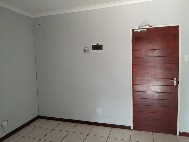 To Let 1 Bedroom Property for Rent in Ferndale Gauteng