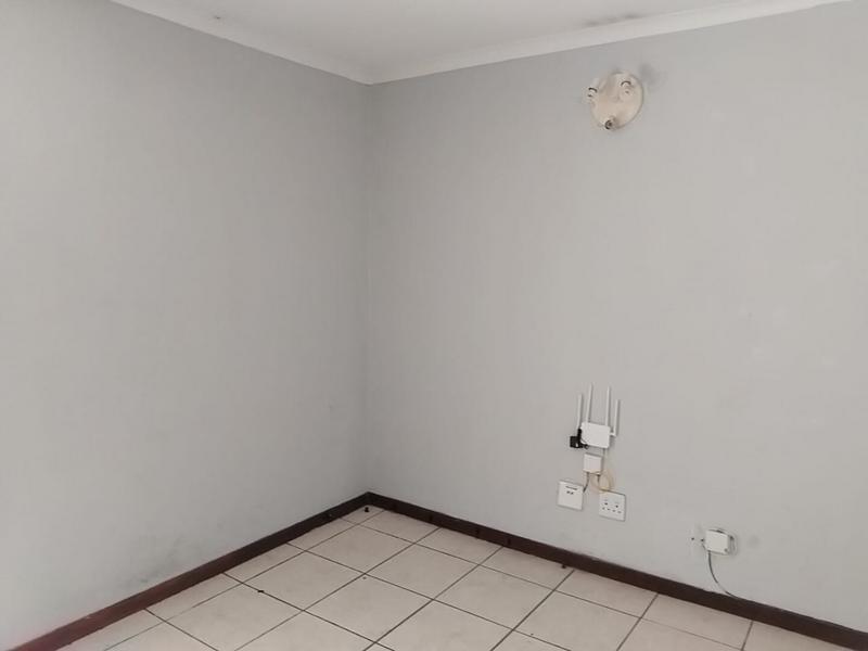 To Let 1 Bedroom Property for Rent in Ferndale Gauteng