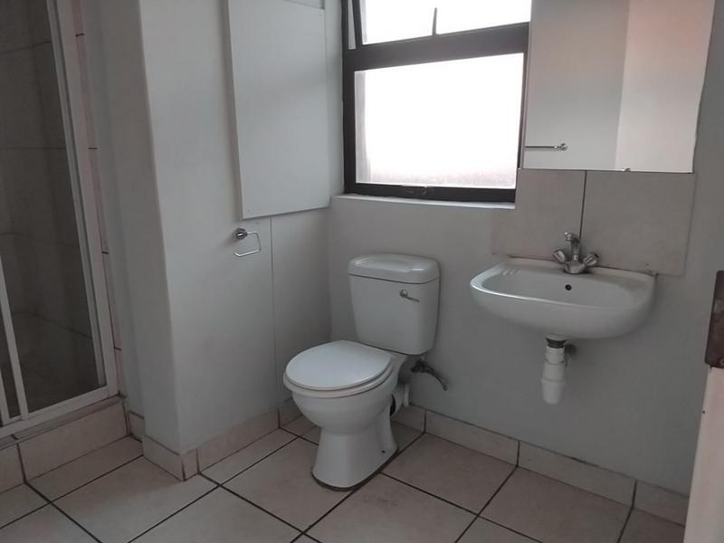 To Let 2 Bedroom Property for Rent in Ferndale Gauteng