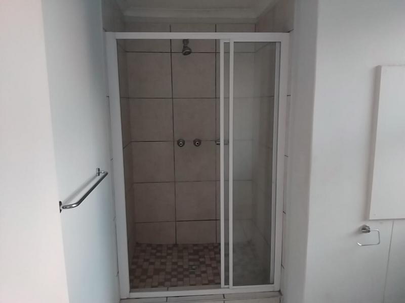 To Let 2 Bedroom Property for Rent in Ferndale Gauteng