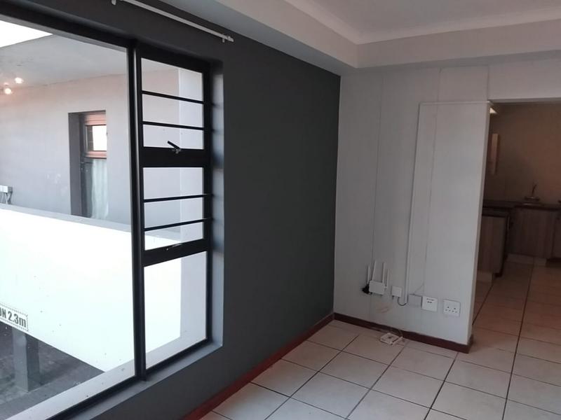 To Let 2 Bedroom Property for Rent in Ferndale Gauteng