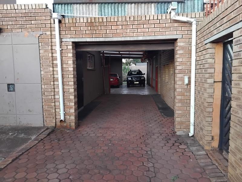 3 Bedroom Property for Sale in Lenasia Gauteng