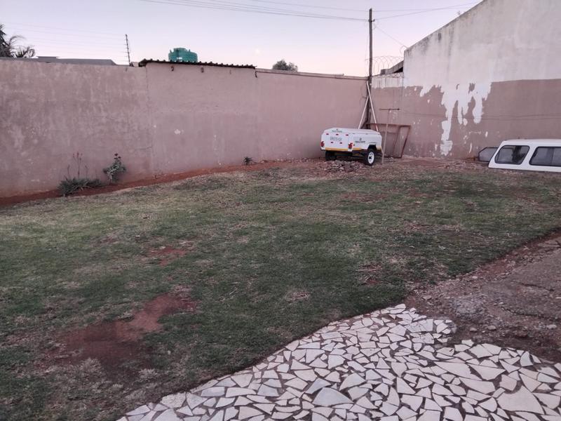 3 Bedroom Property for Sale in Lenasia Gauteng