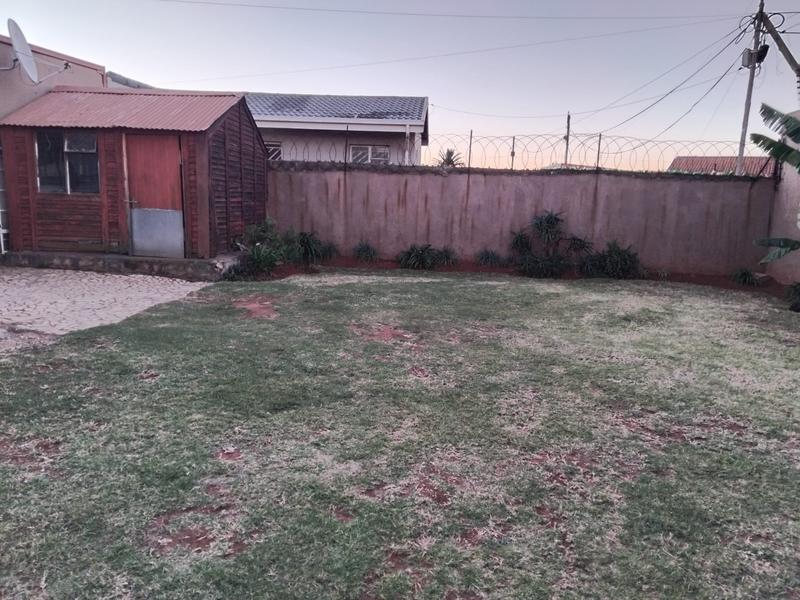 3 Bedroom Property for Sale in Lenasia Gauteng