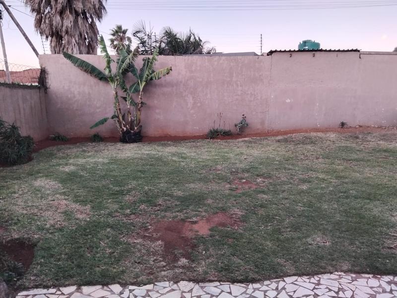 3 Bedroom Property for Sale in Lenasia Gauteng