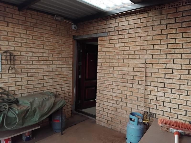 3 Bedroom Property for Sale in Lenasia Gauteng