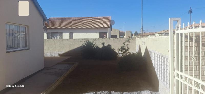 3 Bedroom Property for Sale in Dobsonville Gauteng