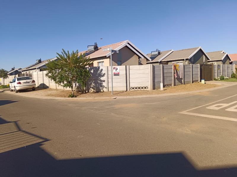 3 Bedroom Property for Sale in Sky City Gauteng